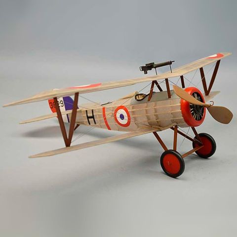 Gummimotor-Modellflugzeug von Dumas Nieuport 27