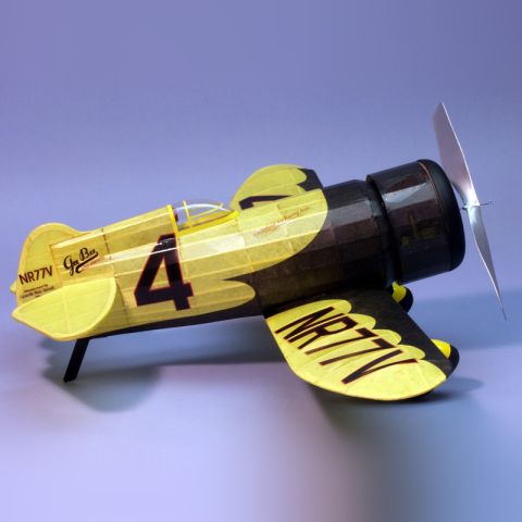 Gee Bee Z Modellflugzeug aus Balsaholz mit Gummimotorantrieb